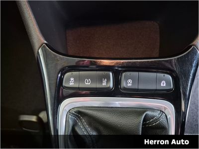 2021 Opel Crossland X