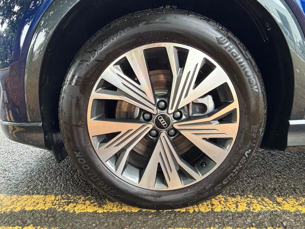 2025 Audi Q4 e-tron