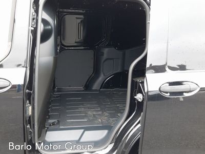 2025 Ford Transit Courier