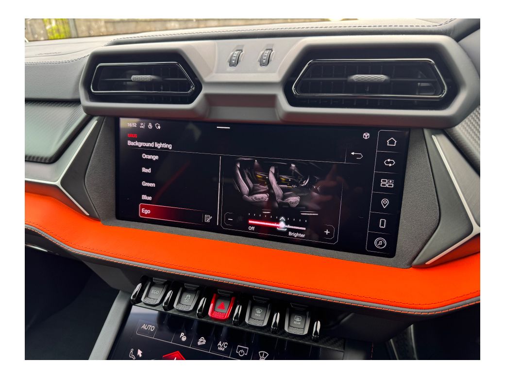 2025 Lamborghini Urus