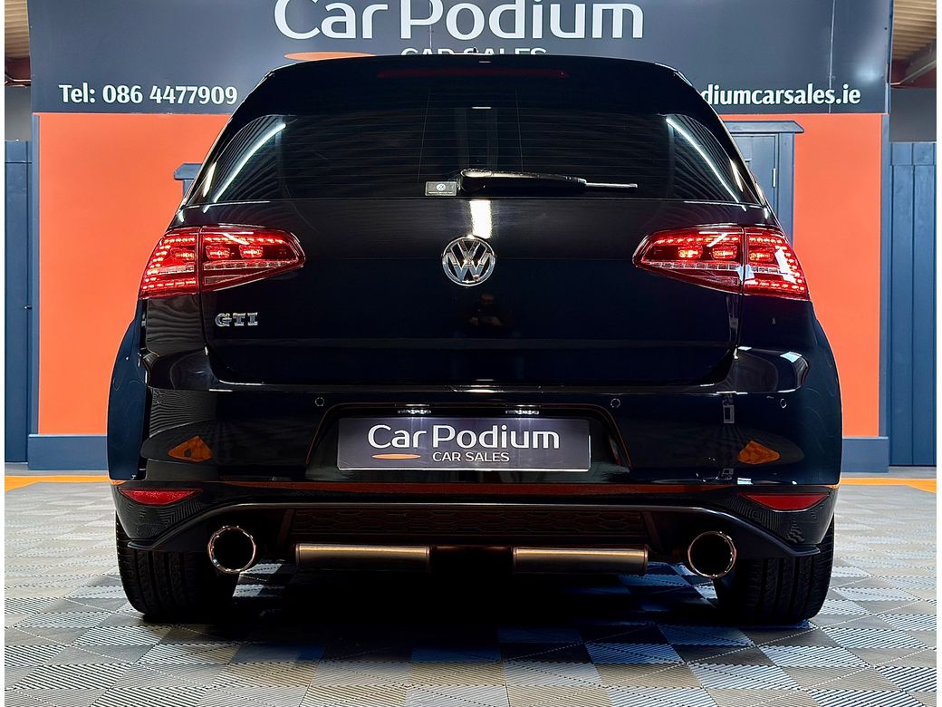 2016 Volkswagen Golf