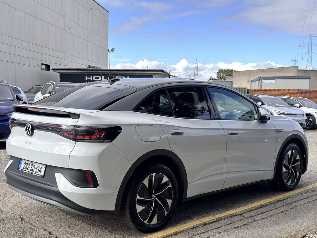 2023 Volkswagen ID.5