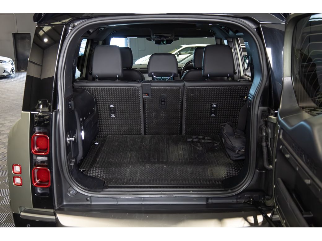 2022 Land Rover Defender 110