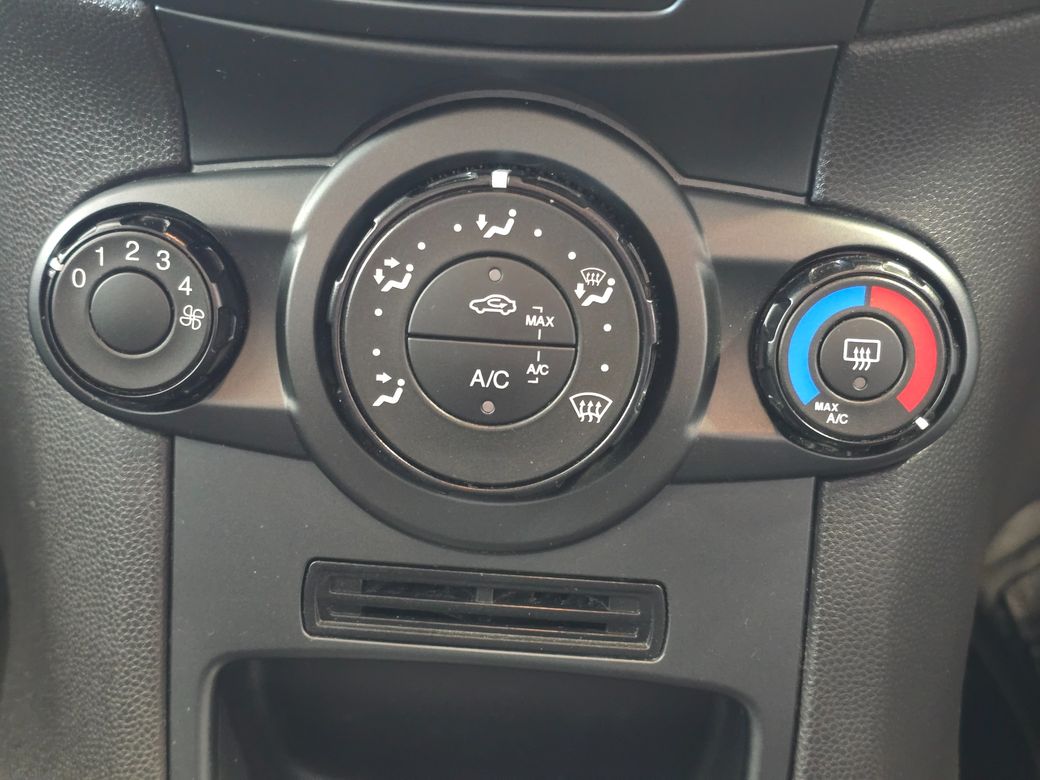 2014 Ford Fiesta