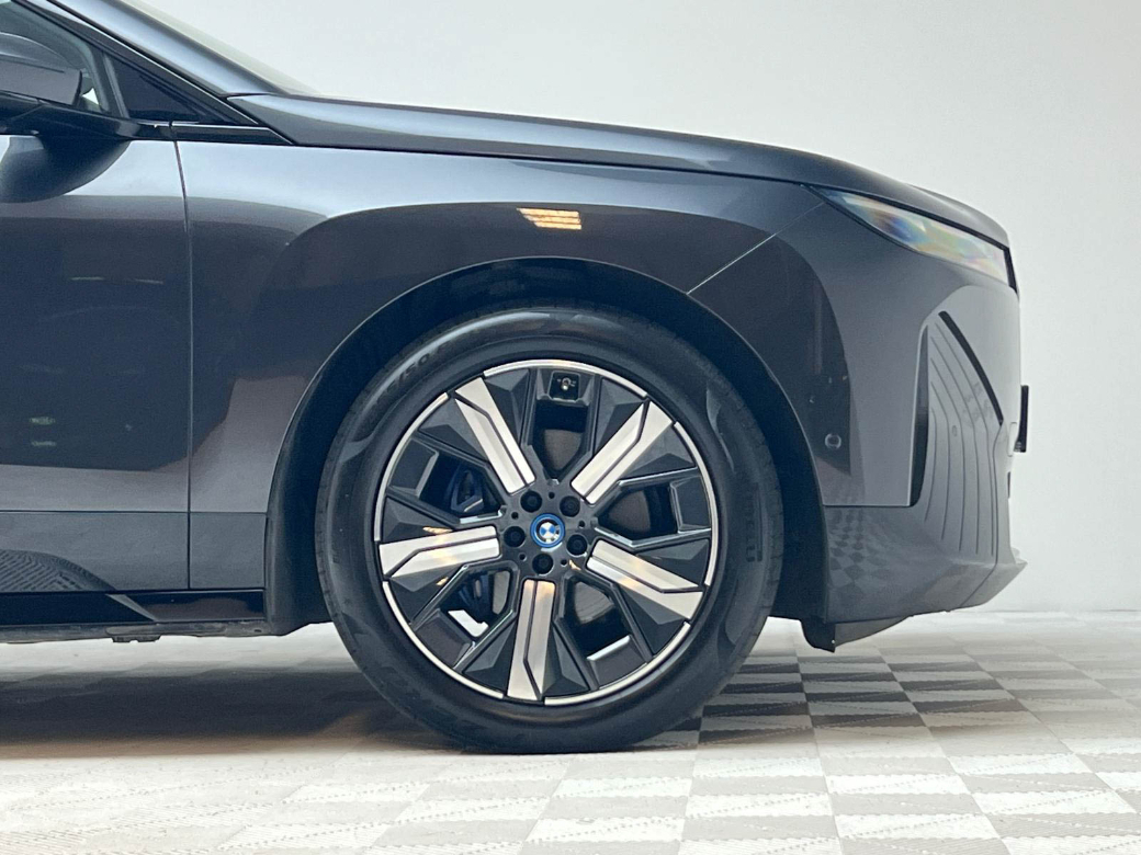 2022 BMW iX