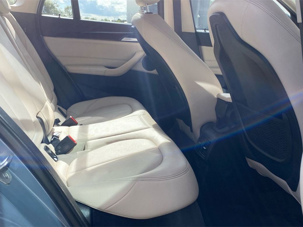 2021 BMW X1