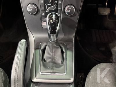 2018 Volvo V40