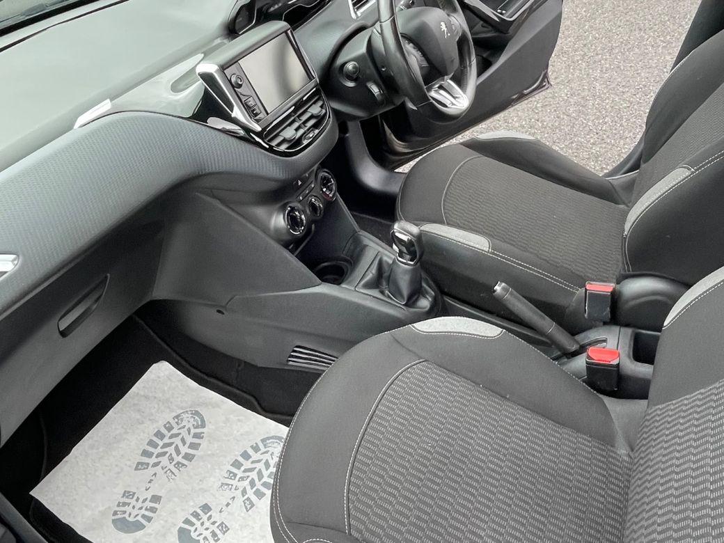 2017 Peugeot 208