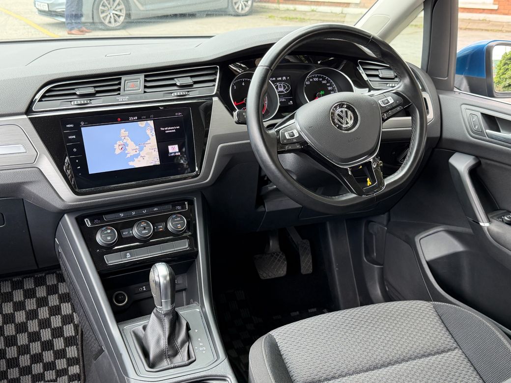 2018 Volkswagen Touran