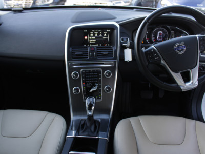 2016 Volvo XC60