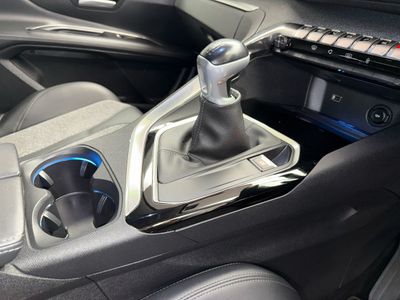 2020 Peugeot 3008