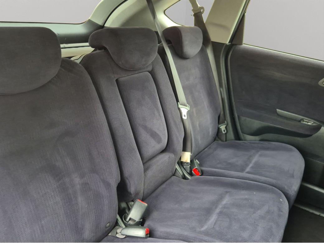 2009 Honda FR-V