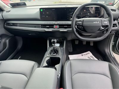 2026 Kia K4