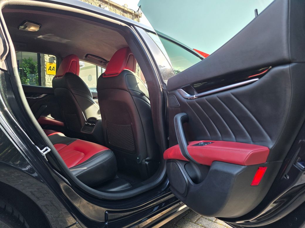2019 Maserati Ghibli