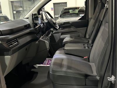 2024 Ford Transit Custom