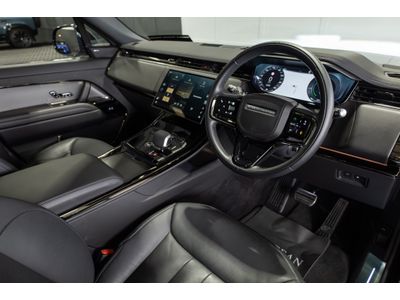 2025 Land Rover Range Rover Sport