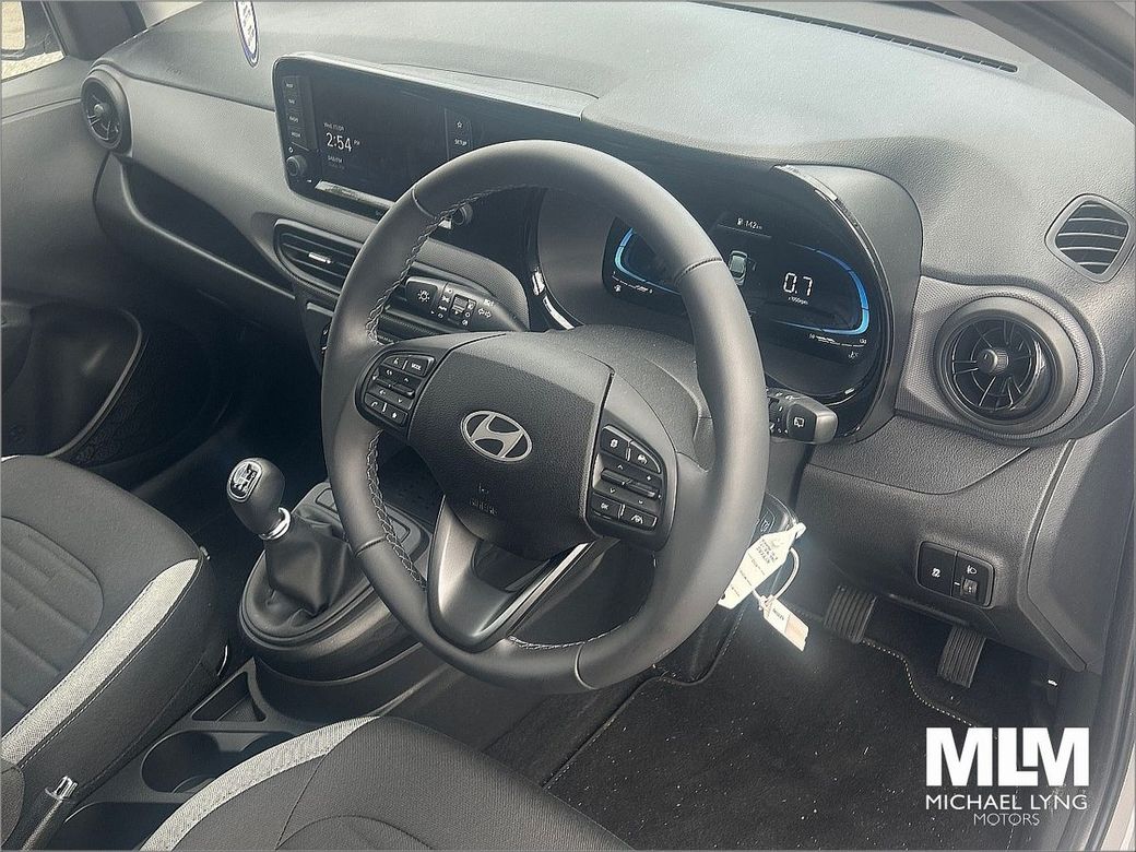 2025 Hyundai i10