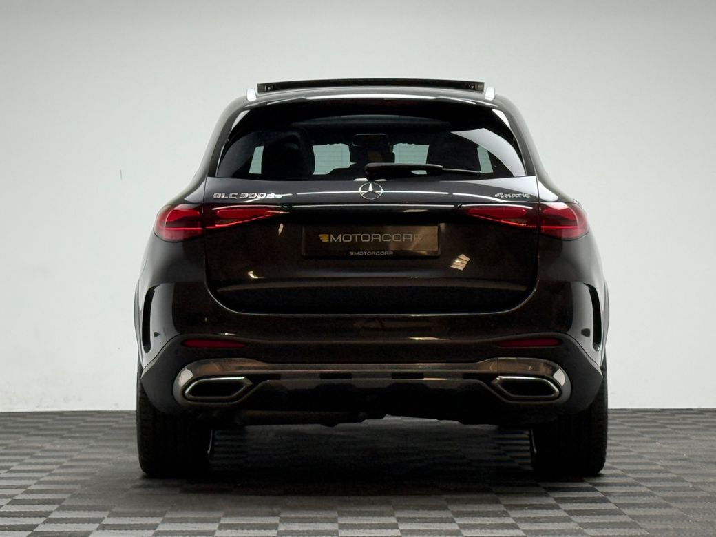2023 Mercedes-Benz GLC Class