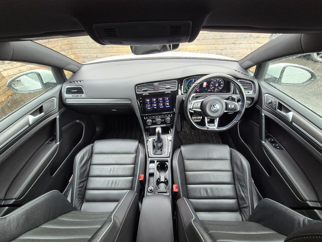 2020 Volkswagen Golf