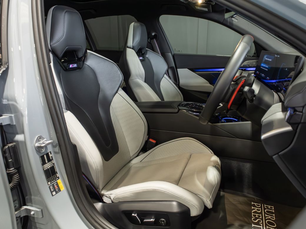 2025 BMW M5