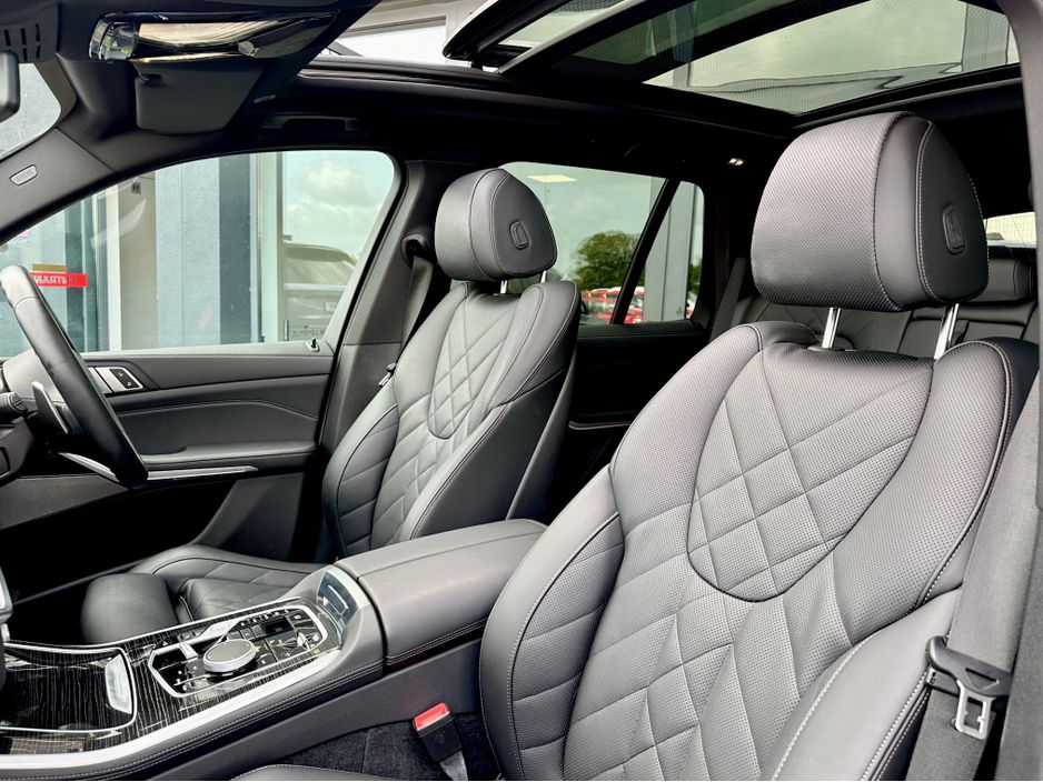 2025 BMW X5