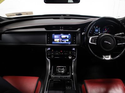 2016 Jaguar XF