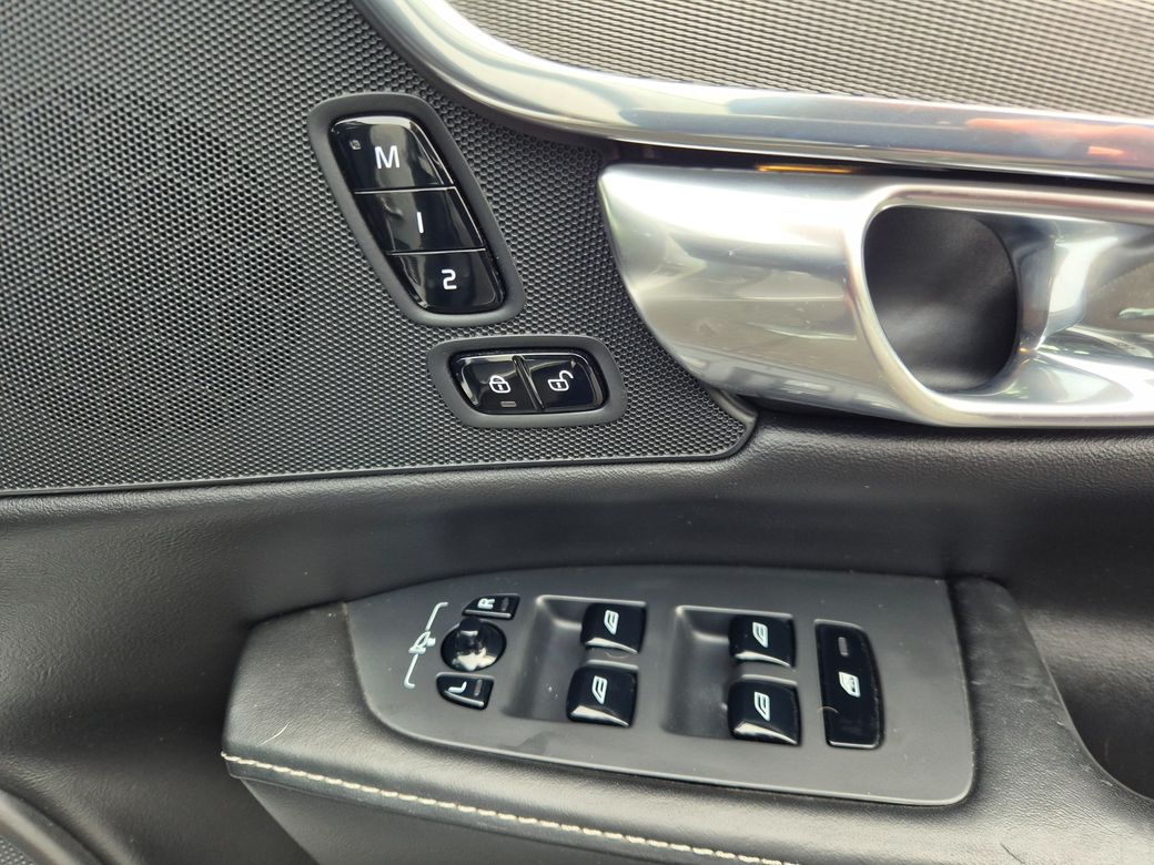 2018 Volvo S90