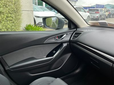 2017 Mazda Mazda3