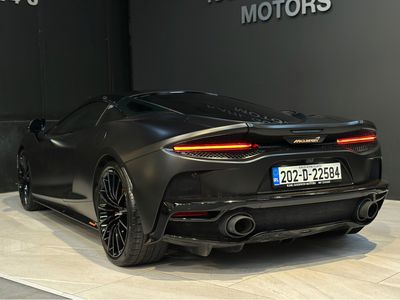 2020 McLaren GT