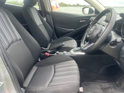 2017 Mazda Demio