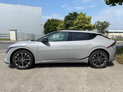 2025 Kia EV6