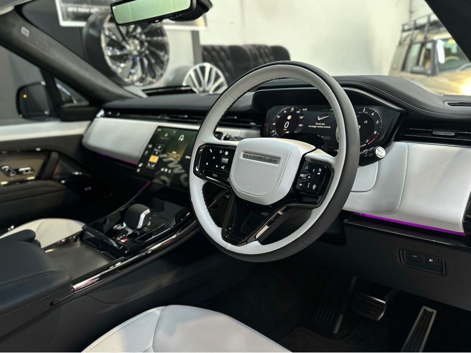 2026 Land Rover Range Rover