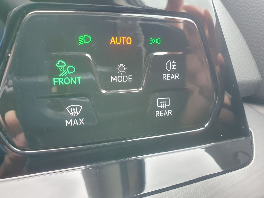 2023 Volkswagen Golf