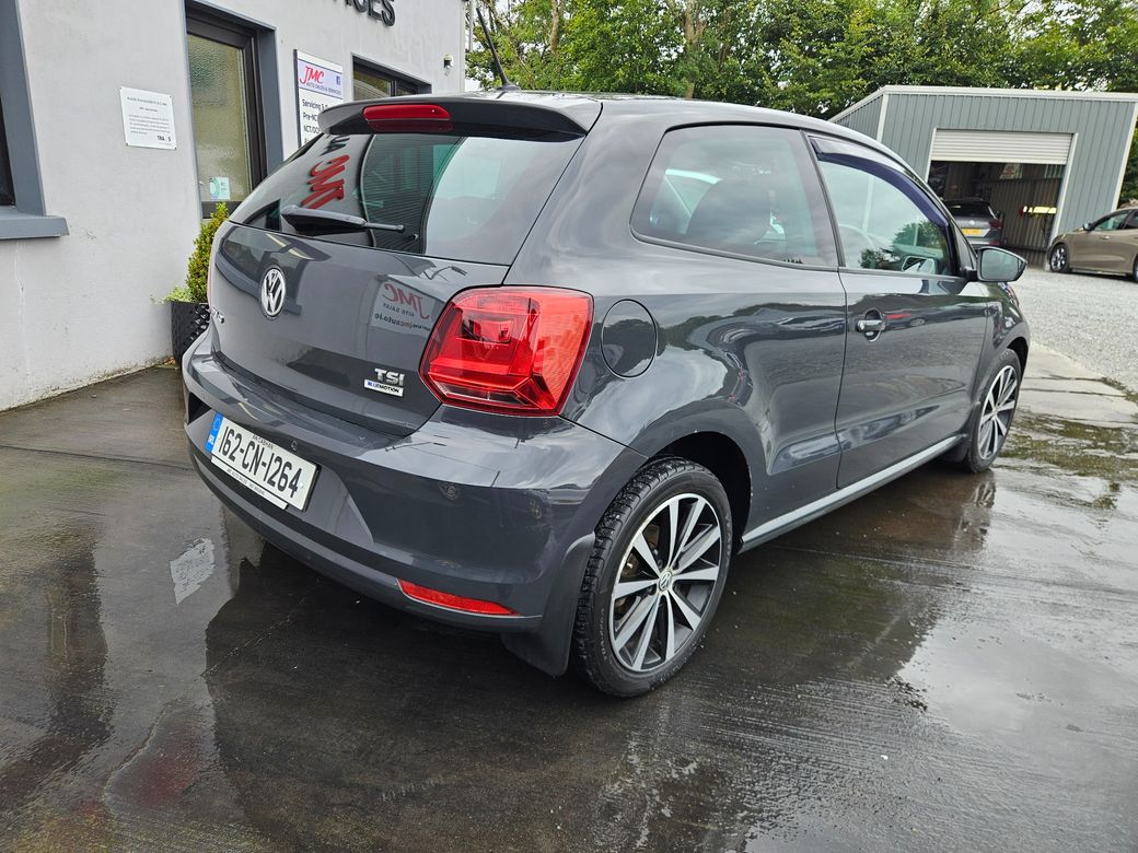 2016 Volkswagen Polo