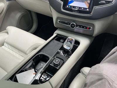 2023 Volvo XC90