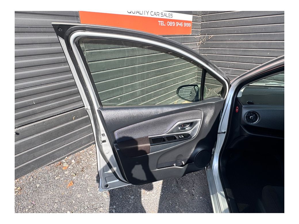 2016 Toyota Vitz