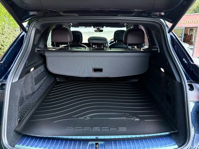 2024 Porsche Cayenne