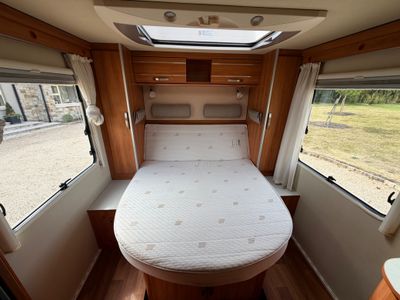 2015 HYMER  EXSIS- I EX 698 