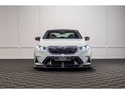 2025 BMW M5