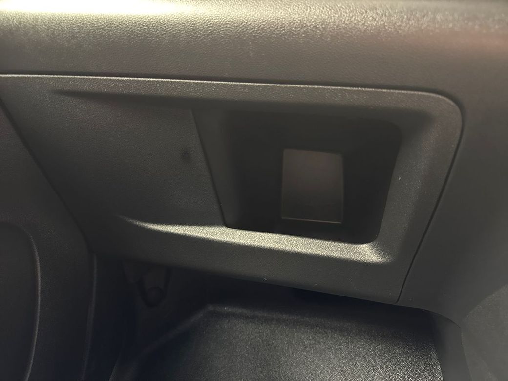 2025 Peugeot Partner