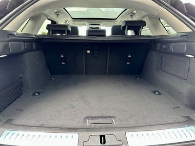 2025 Land Rover Range Rover Velar