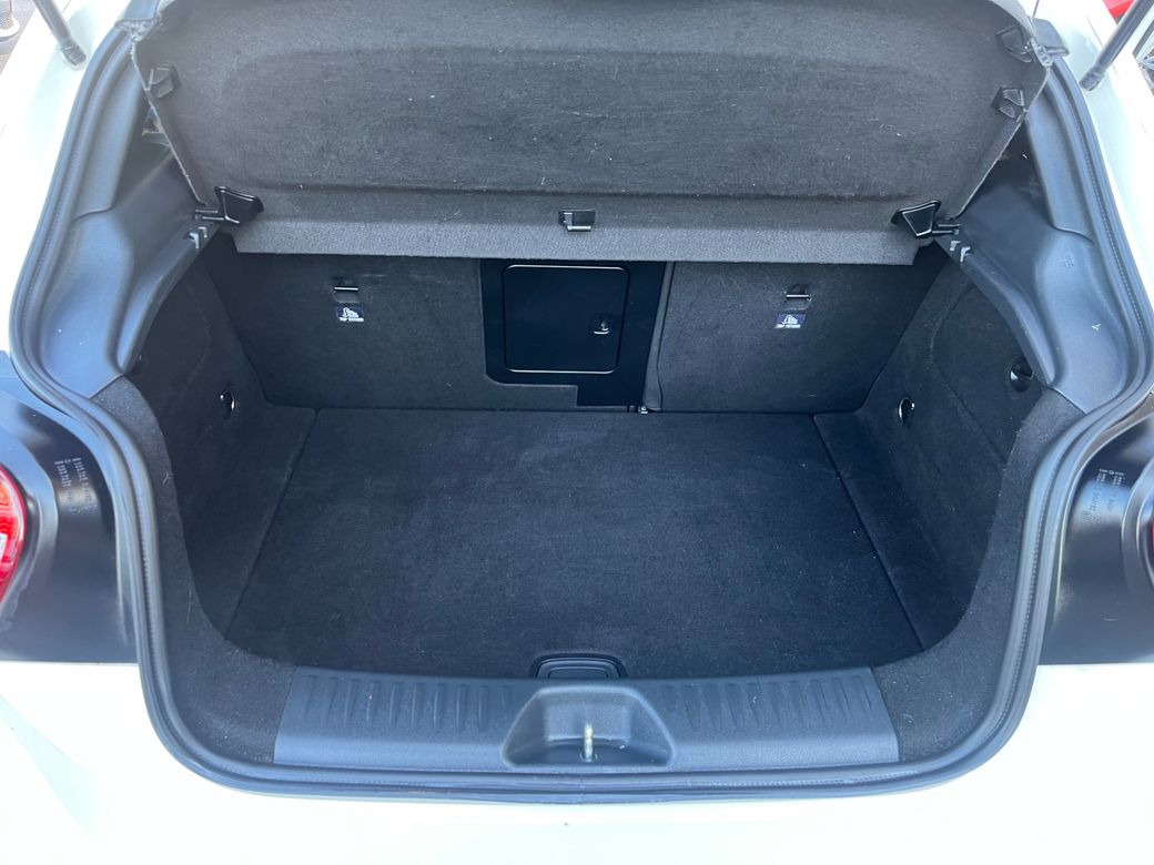 2014 Mercedes-Benz A 180