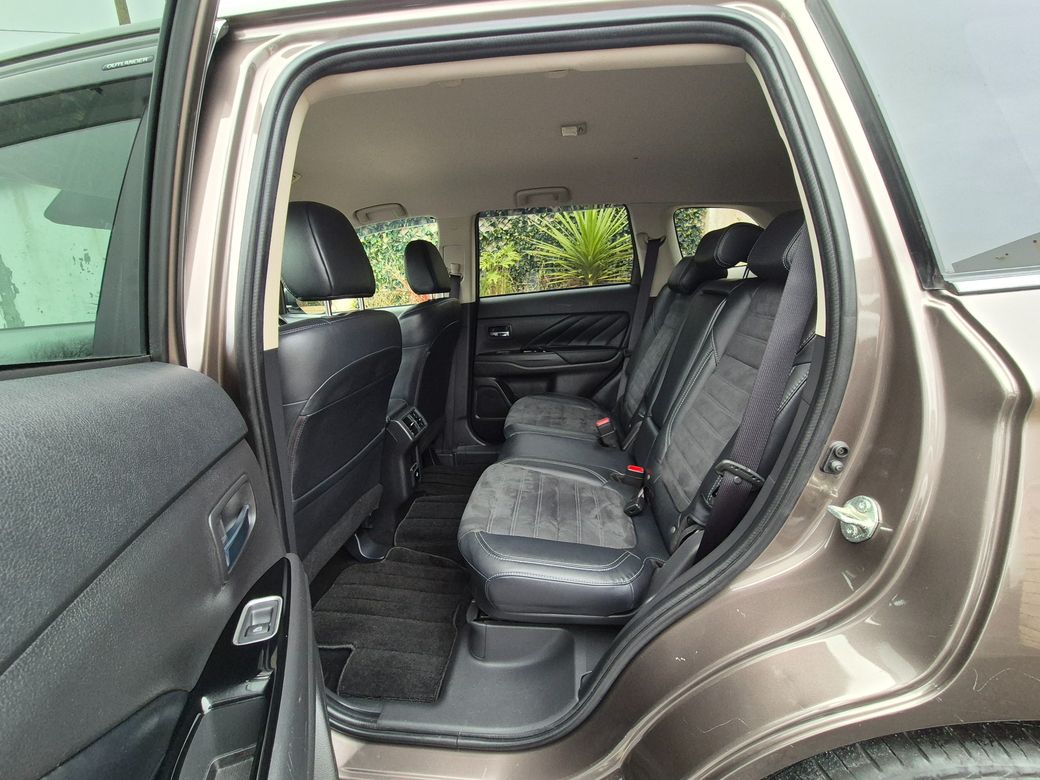 2021 Mitsubishi Outlander