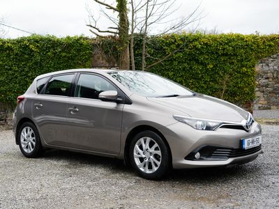 2016 Toyota Auris