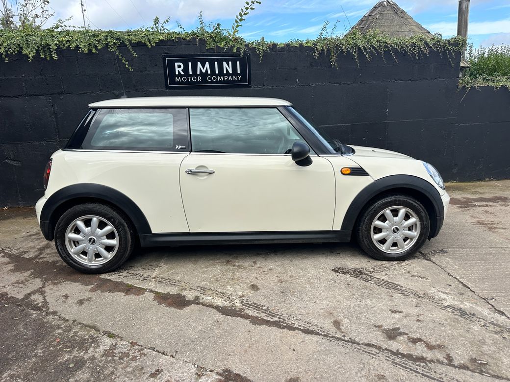 2010 Mini Hatch