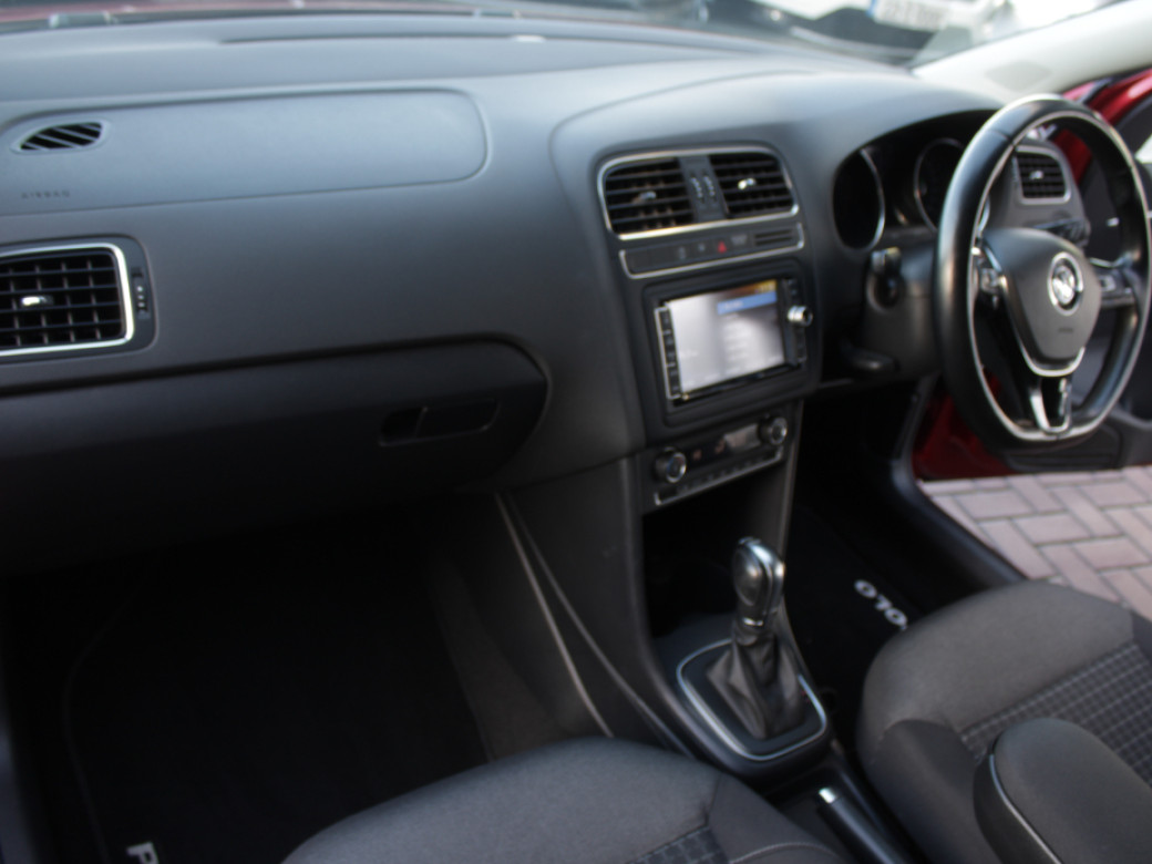 2017 Volkswagen Polo