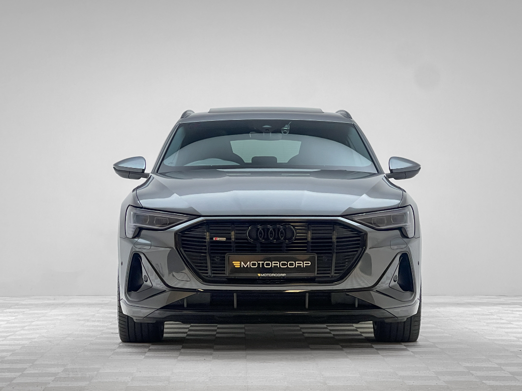 2022 Audi e-tron