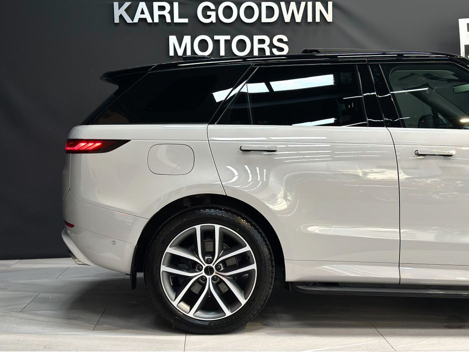 2026 Land Rover Range Rover