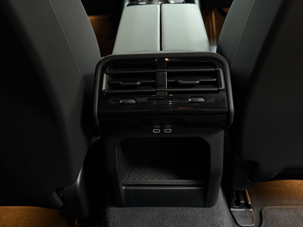 2025 BMW 5 Series