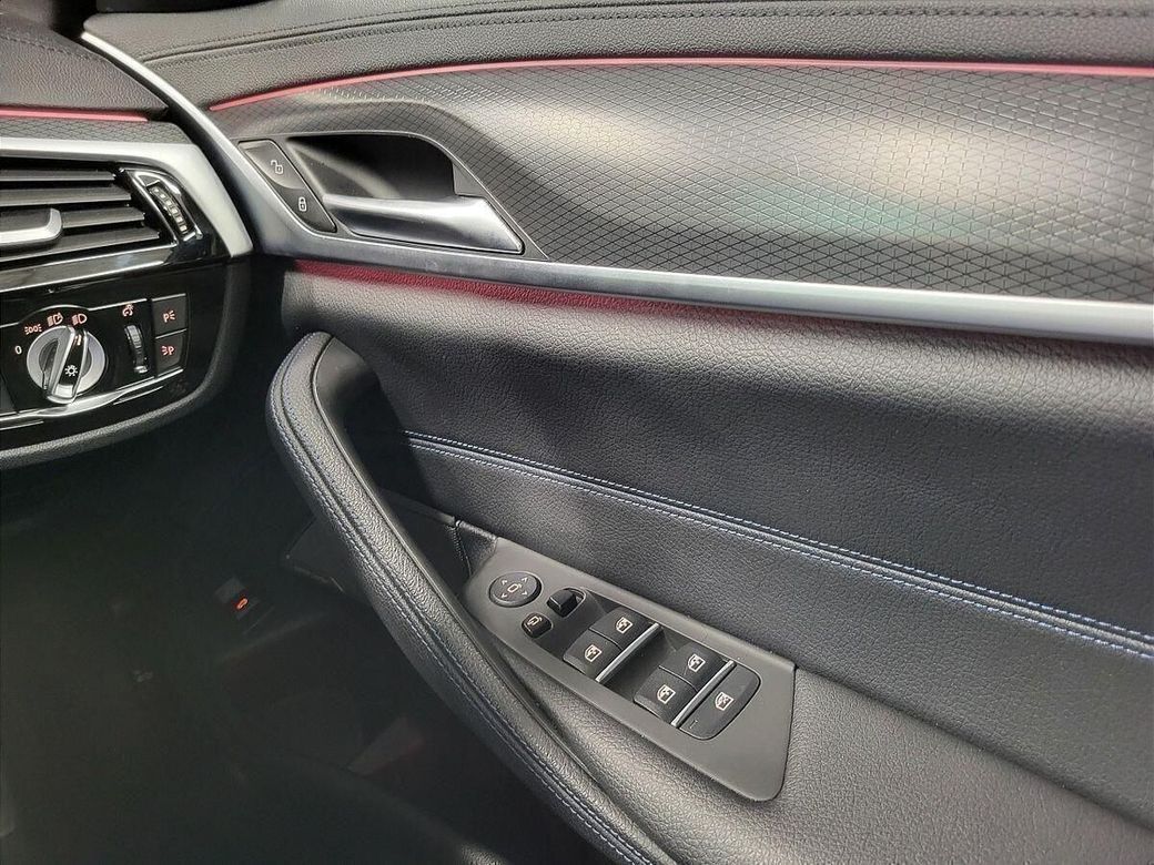 2023 BMW 5 Series